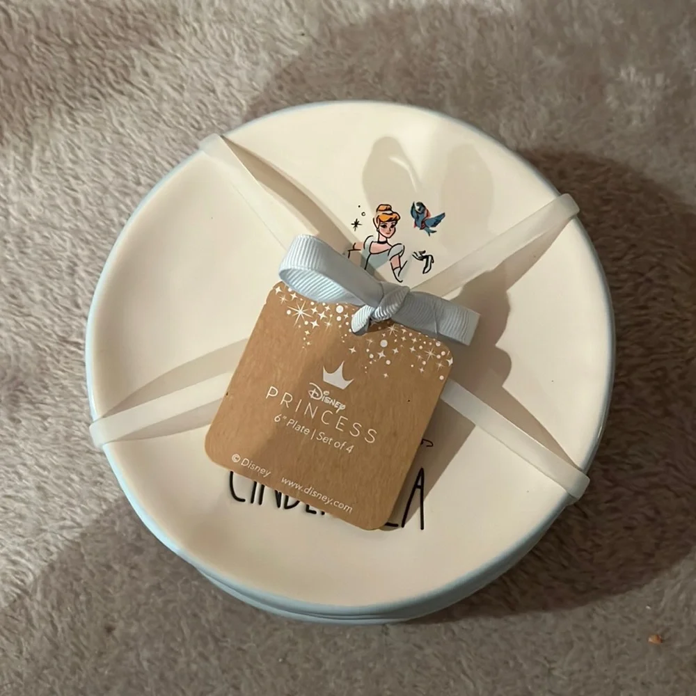 Rae dunn Cinderella plates NWT